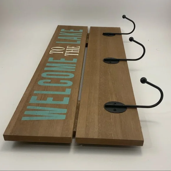 Welcome To The Lake Wall Mount Hook Rack Wood 3 Metal Hooks - Picture 6 of 7